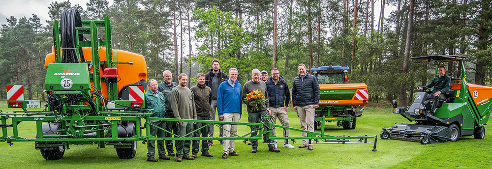 Golfplatz-Burgdorf_Übergabe_UF-Kart_Profihopper_d0_rk_U5051434_20250902